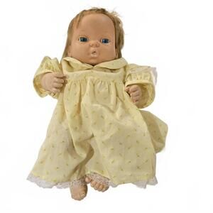 Baby Doll / Cries, Eats and Pees /  12" / 1972 / Vintage / Mattel / EUC